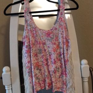 Floral sleeveless top